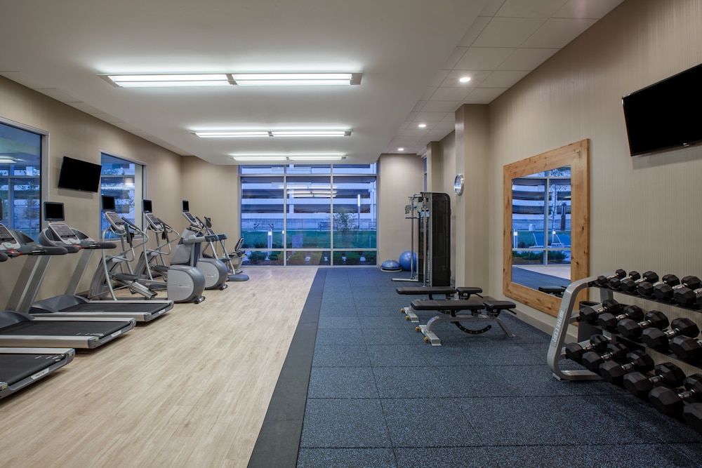 Holiday Inn Cleveland Clinic 26/64