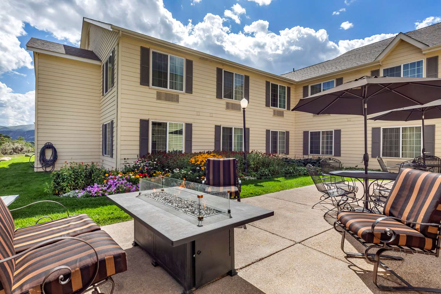 Comfort Inn & Suites Carbondale on the Roaring Fork 59/60