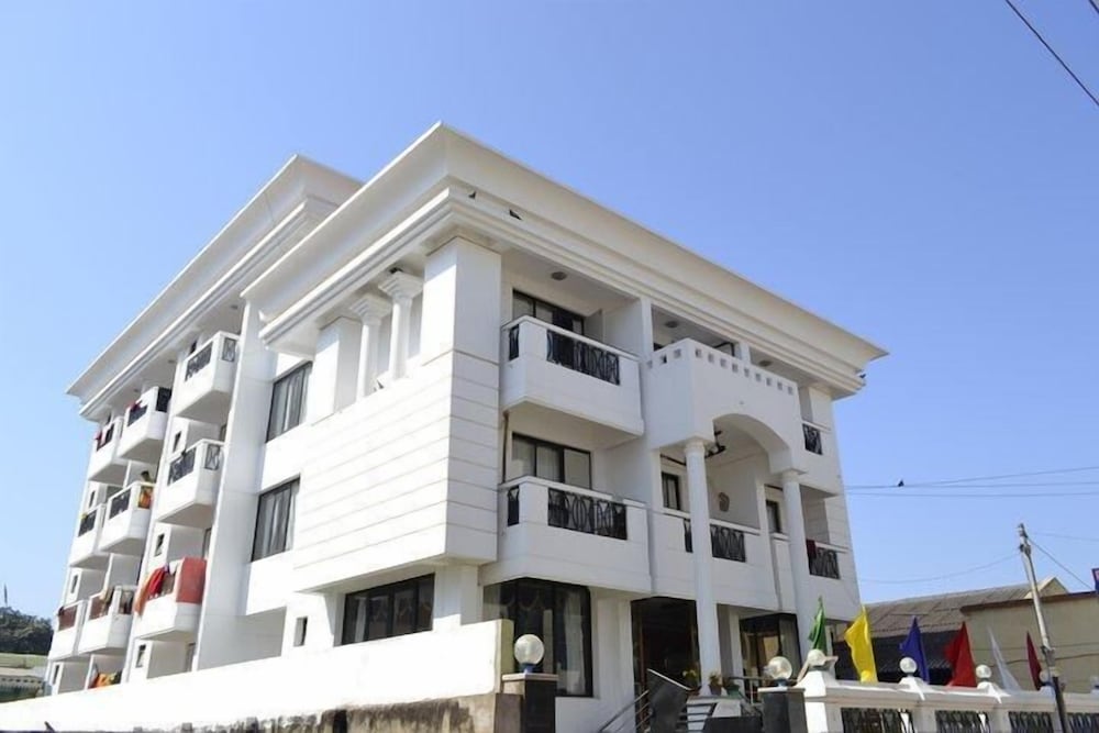 Reba Beach Resort 5/36
