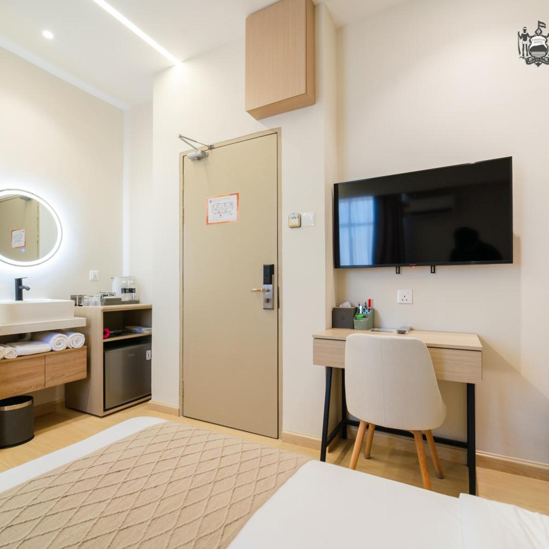 Stanton Gaya Hotel 28/49