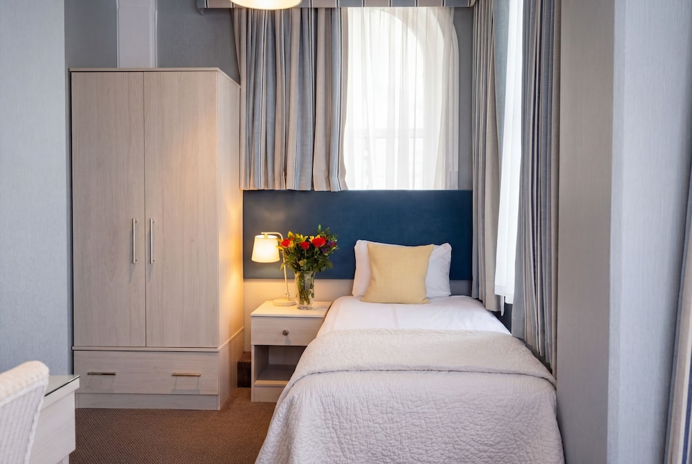 STANDARD, SINGLE BED