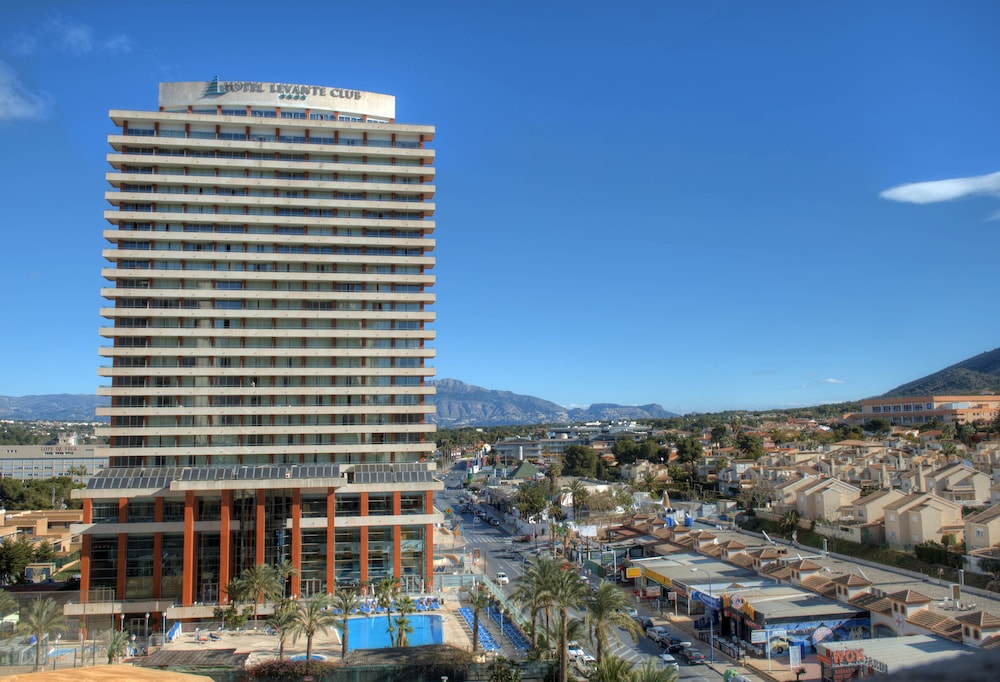 Hotel BCL Levante Club and Spa - Adults Only in BENIDORM