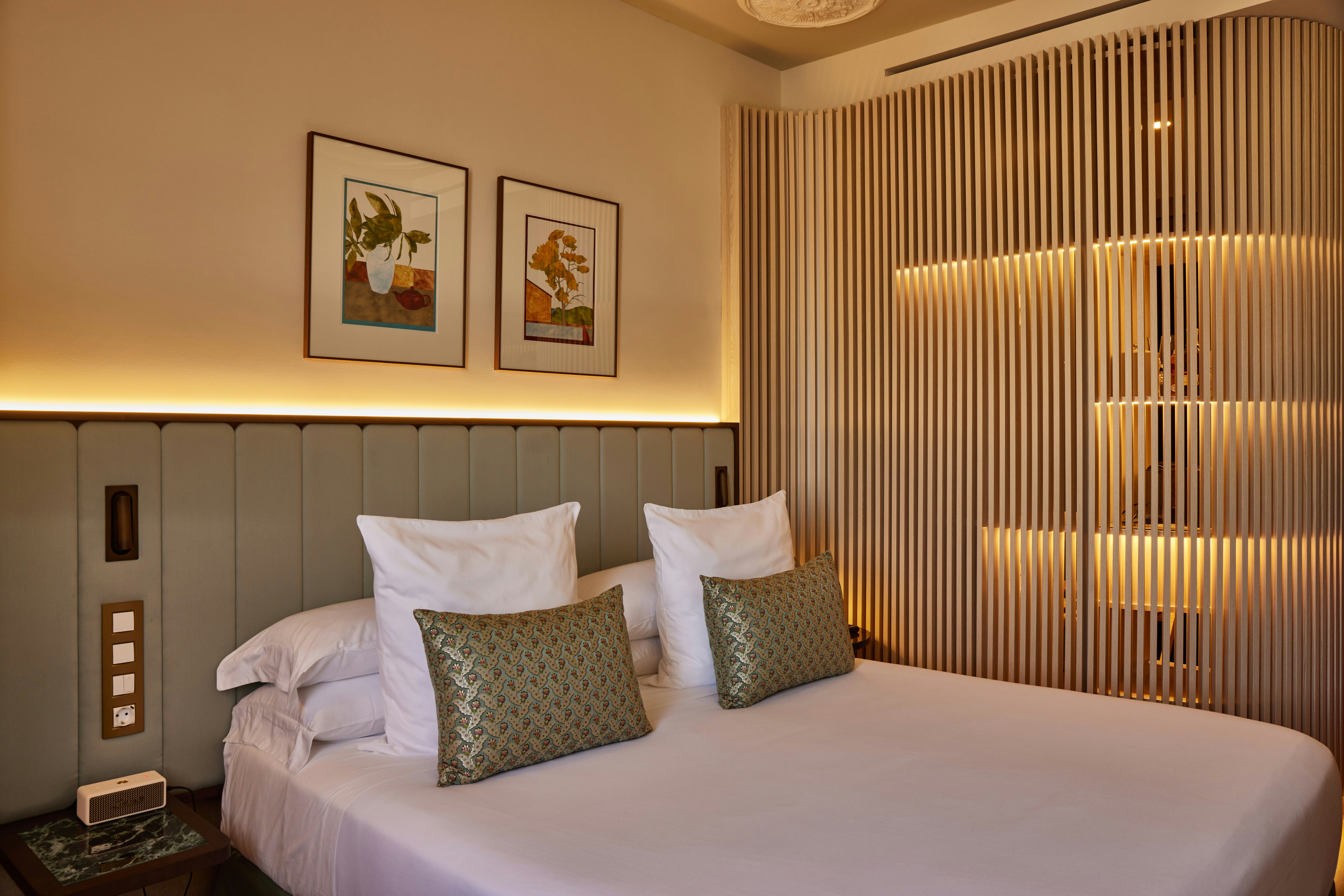 GRAND HOTEL CENTRAL 12/37