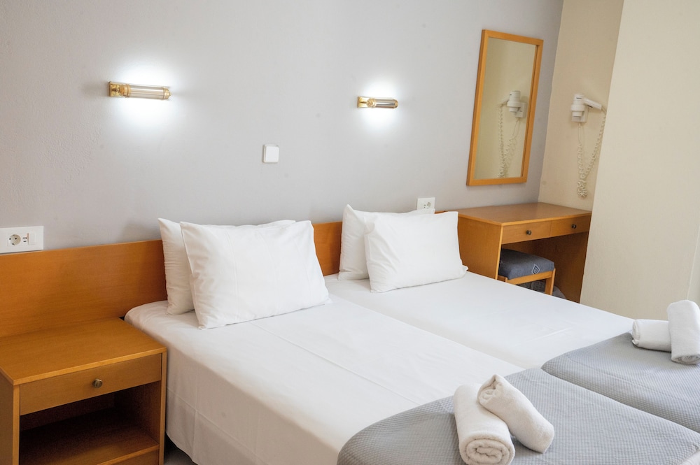 Jasmine Hotel 7/26