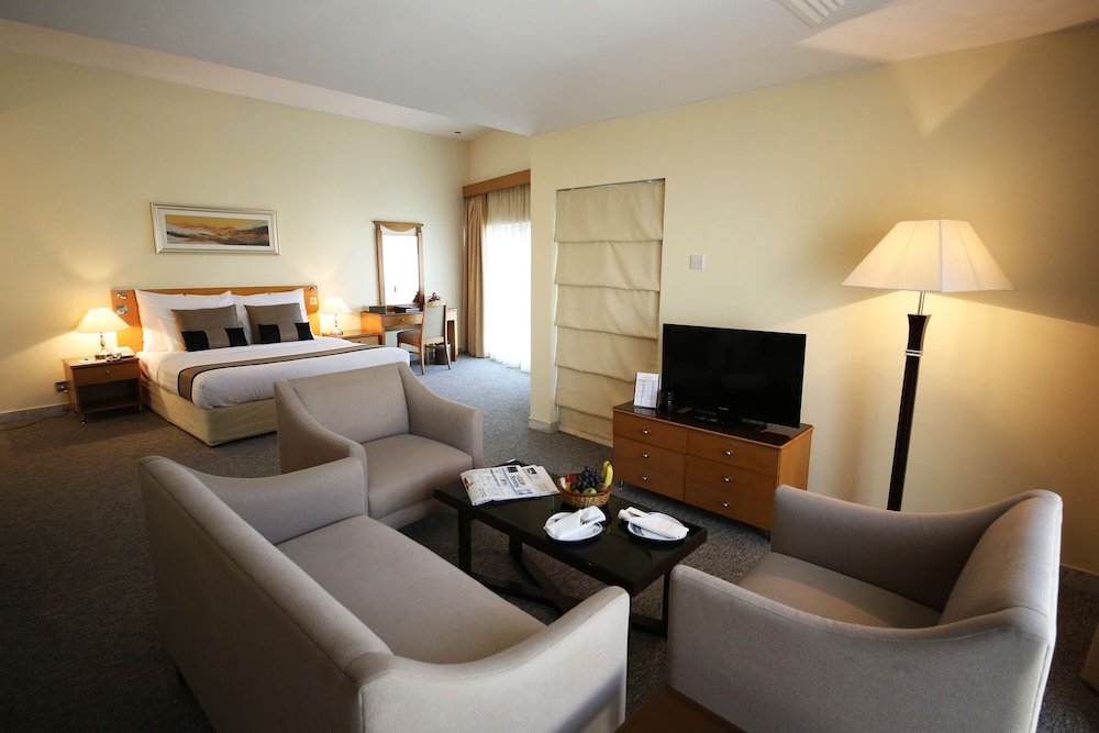 Lavender Hotel Sharjah 36/48