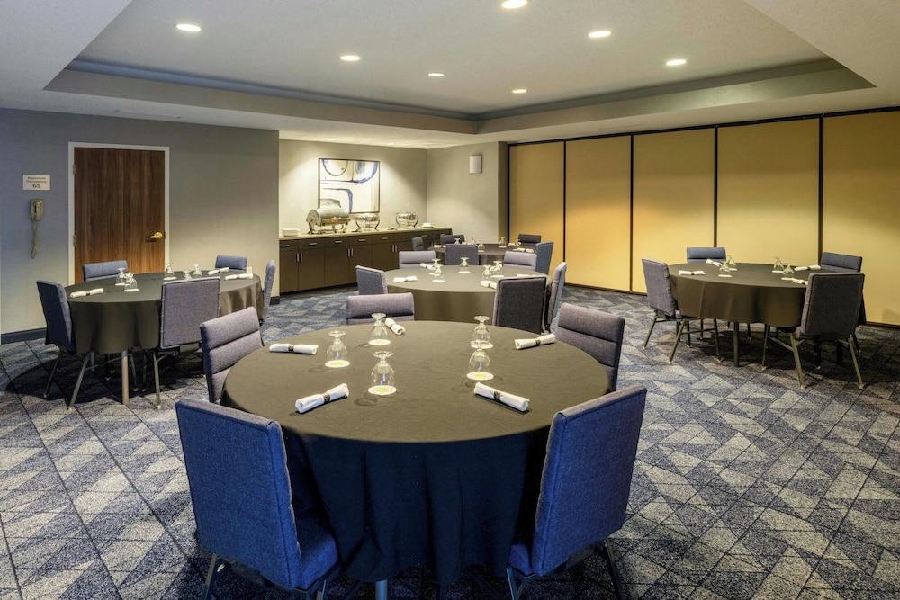 Courtyard by Marriott Boulder Broomfield 26/30