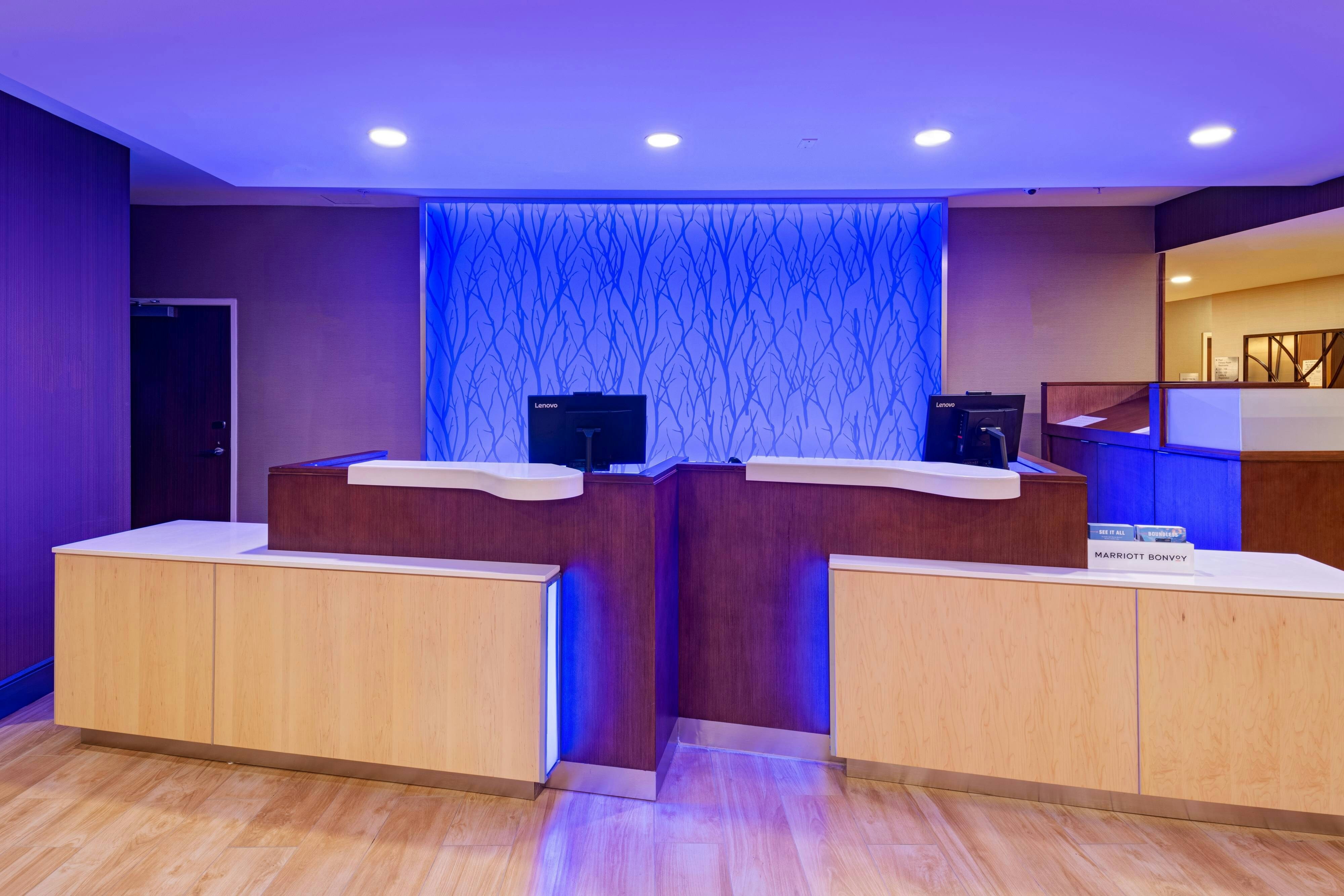 Fairfield Inn & Suites by Marriott Houston Richmond 2/8