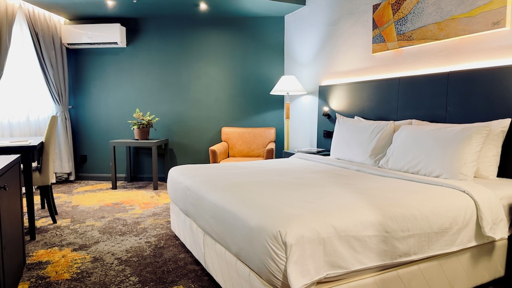 PREMIER, MULTIPLE BEDS