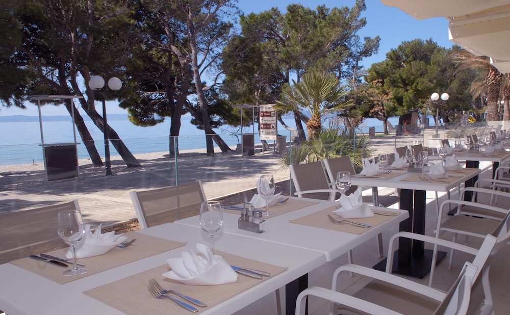 Bluesun Hotel Alga 43/61