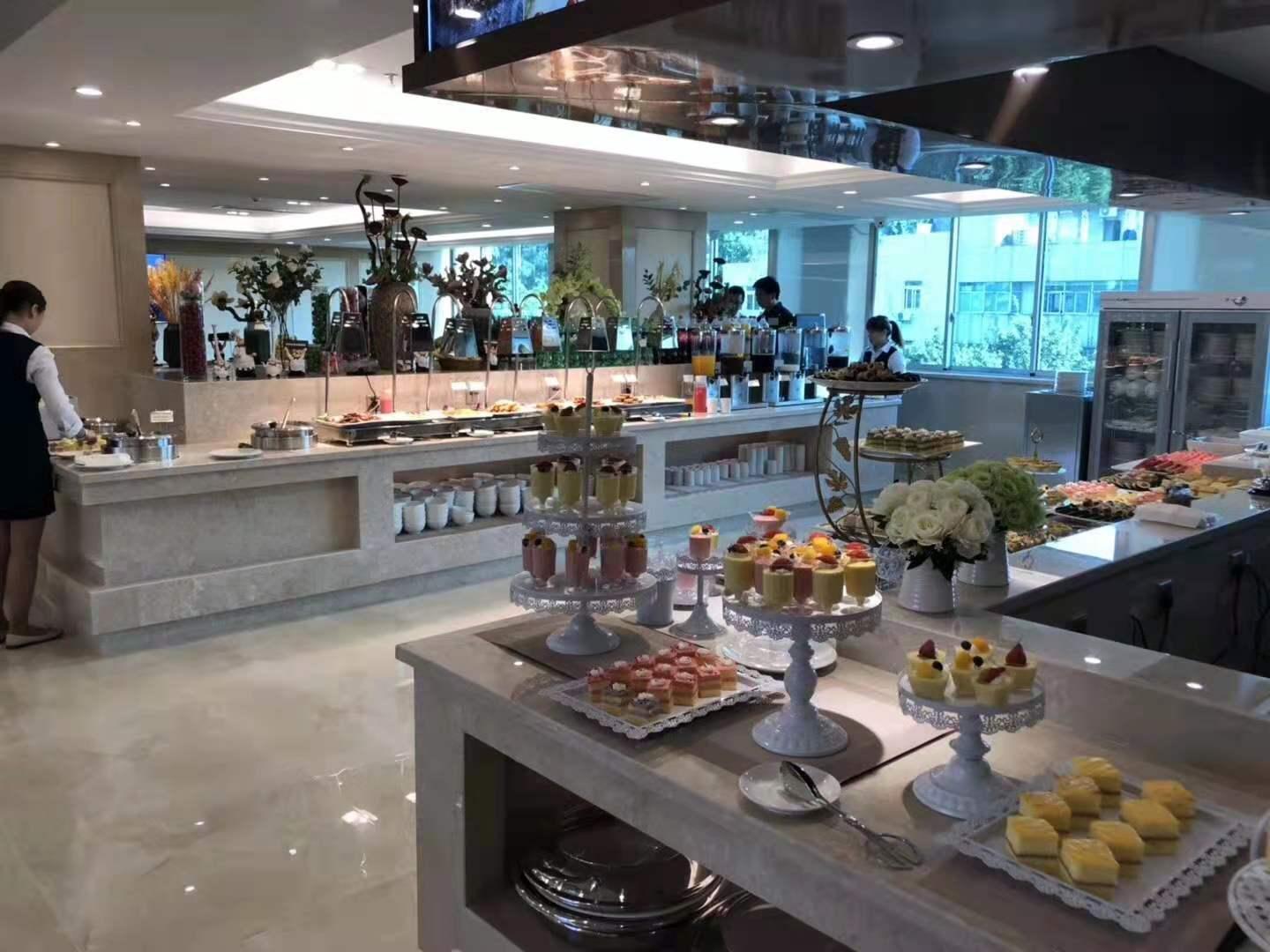 Venus International Hotel (Huizhou West Lake) 45/55