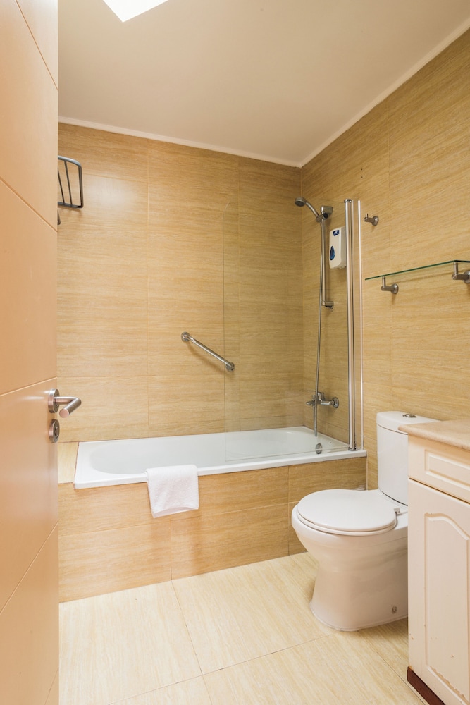Serena Suite Park Hotel 22/25
