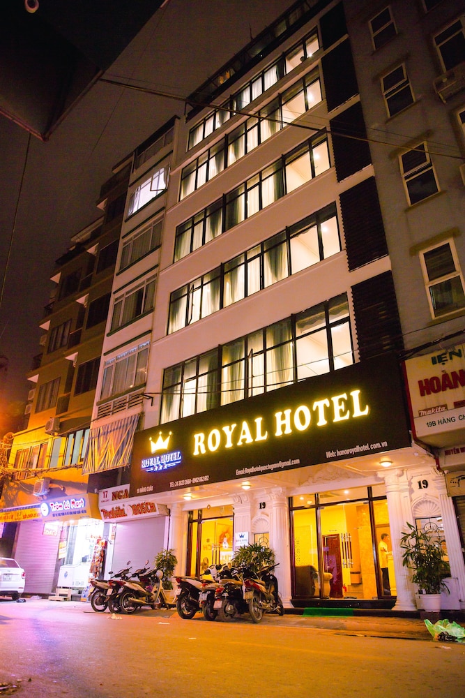 Royal 4/66