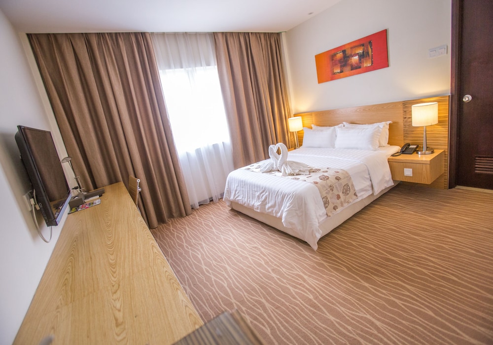 VIP Hotel Segamat 8/17