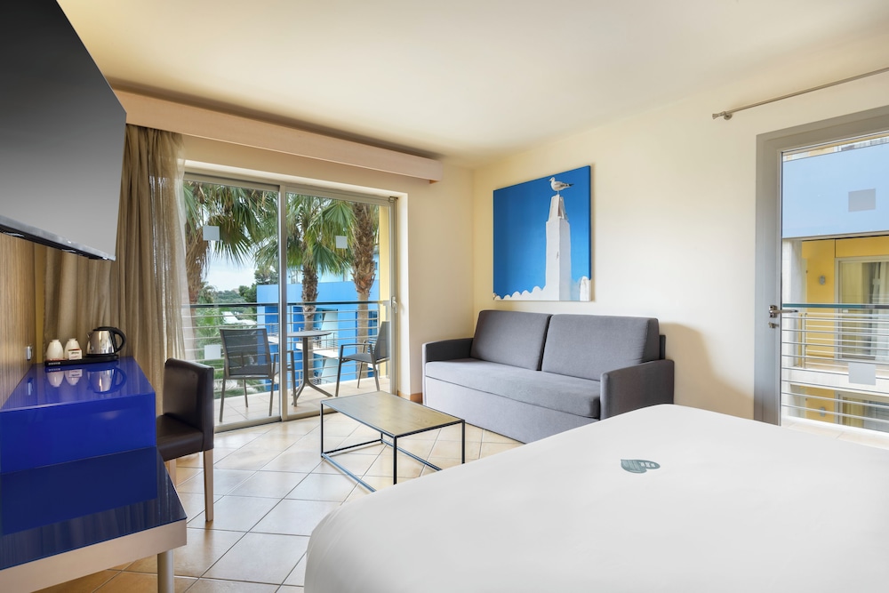 Deluxe, Double Bed, Balcony