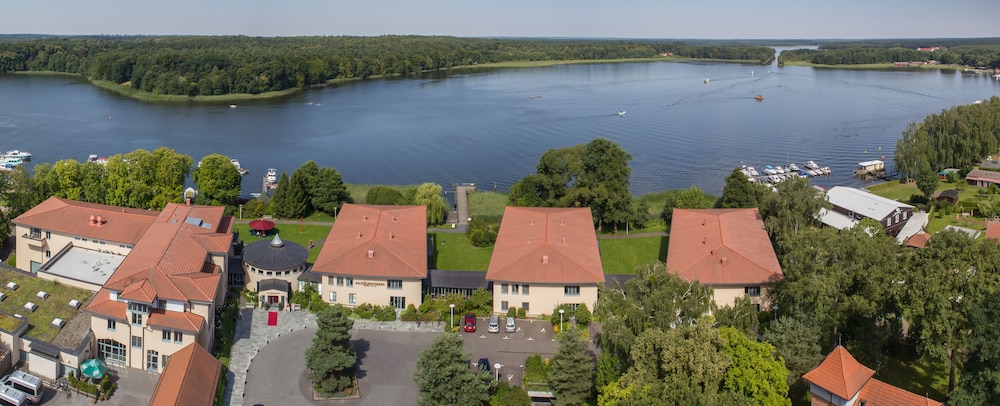 Seehotel Rheinsberg 39/45