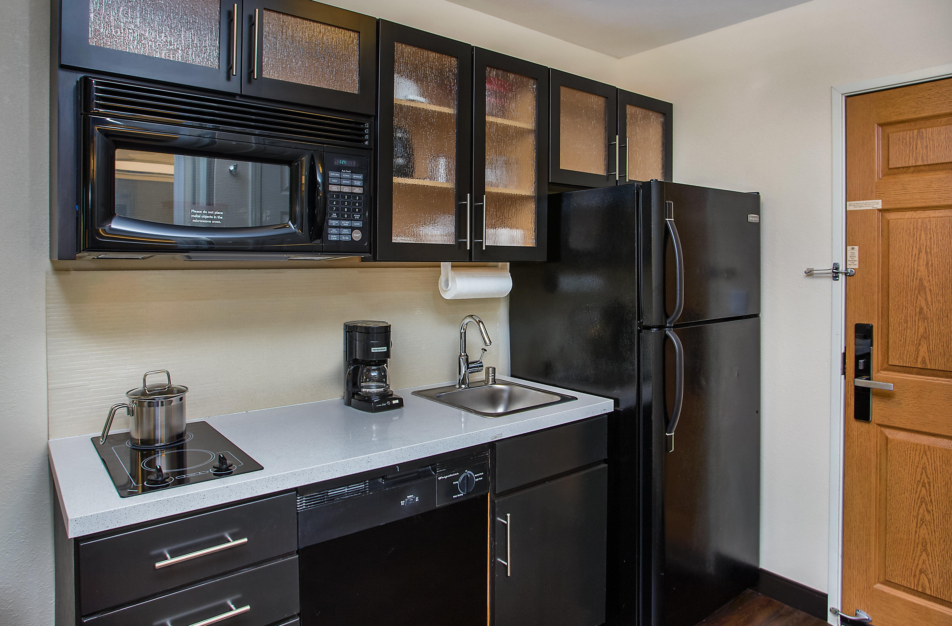 CANDLEWOOD SUITES BOWLING GREEN 69/69