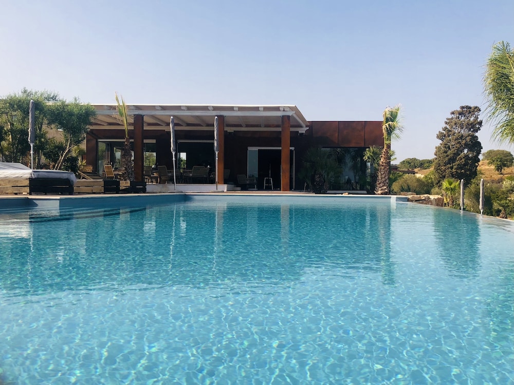 Pietra d'Acqua Natural Retreat and Spa Resort 2/49