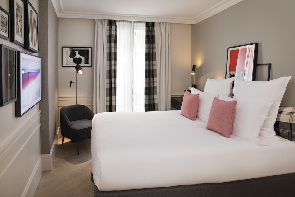 Maison ELLE Paris 8/50
