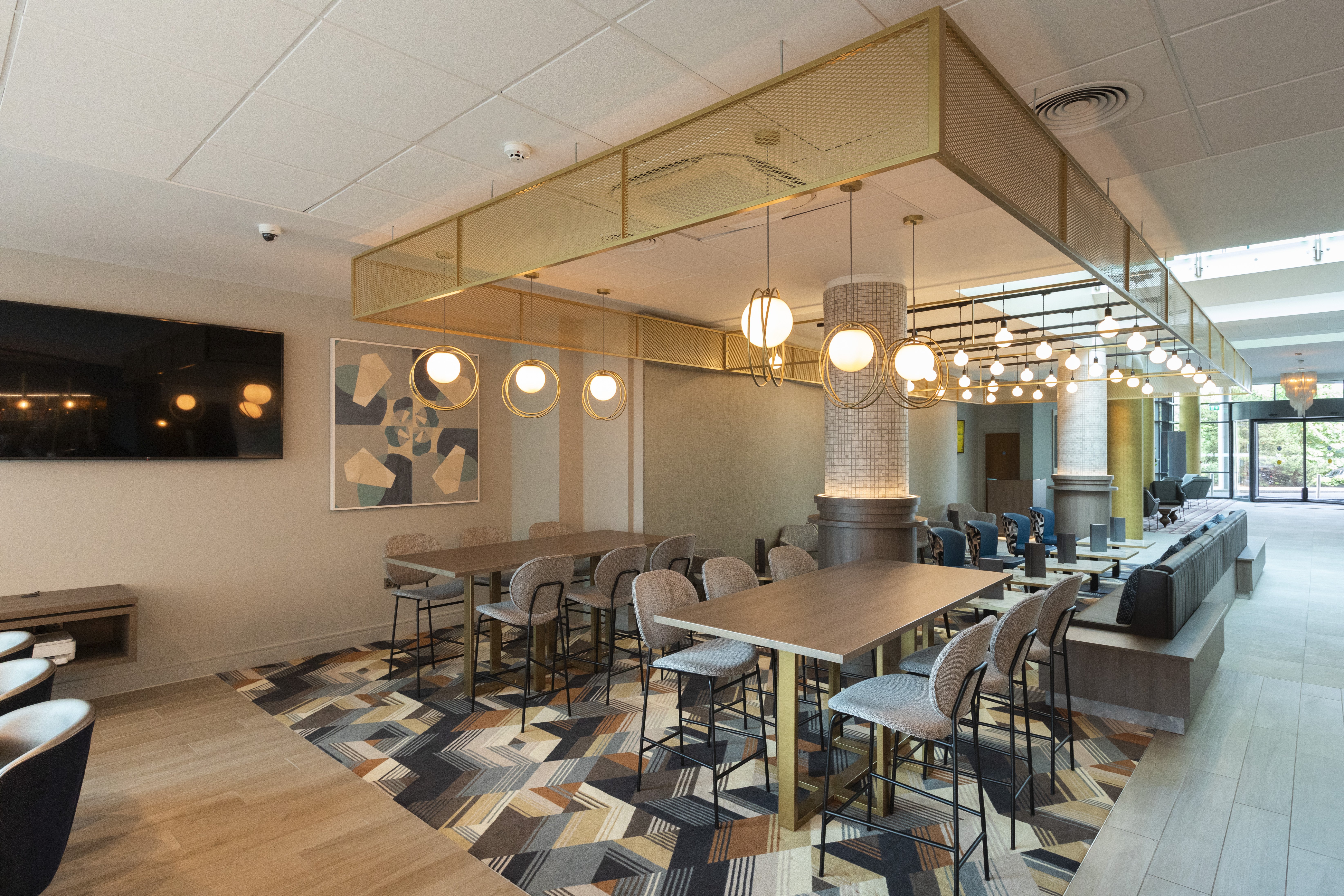 Crowne Plaza Birmingham Nec 60/77