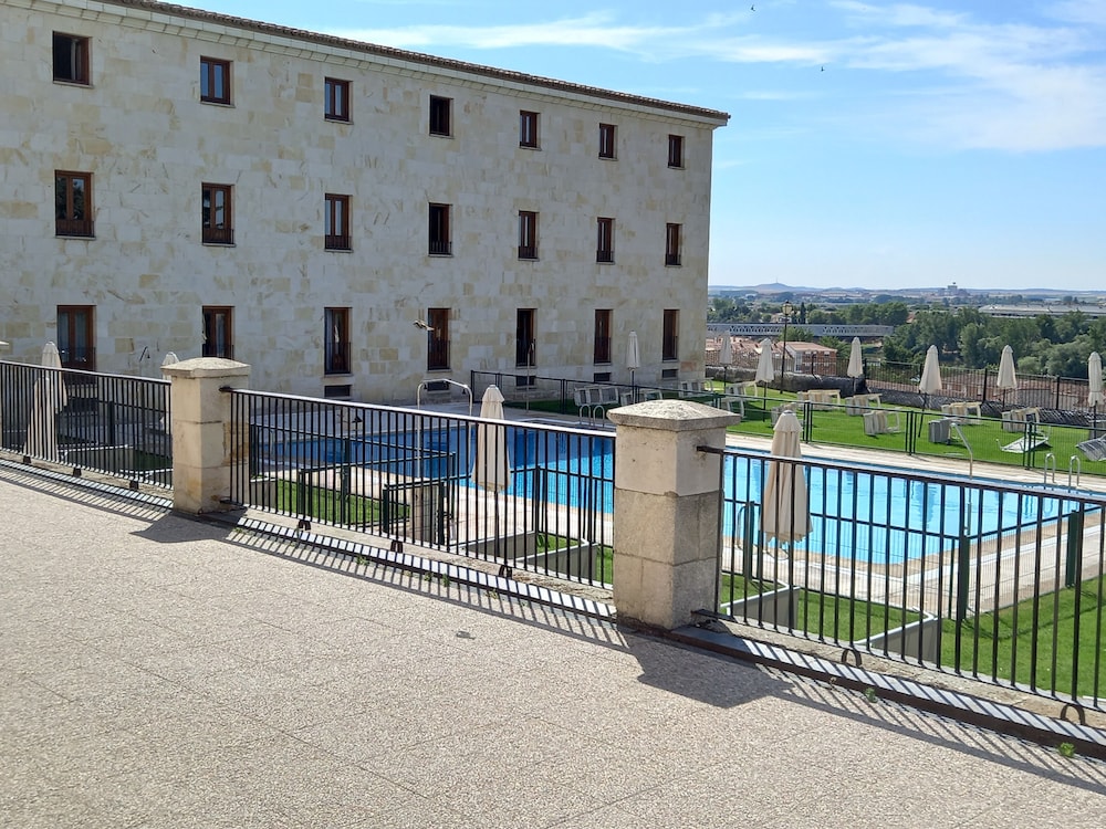 Parador De Zamora 2/50