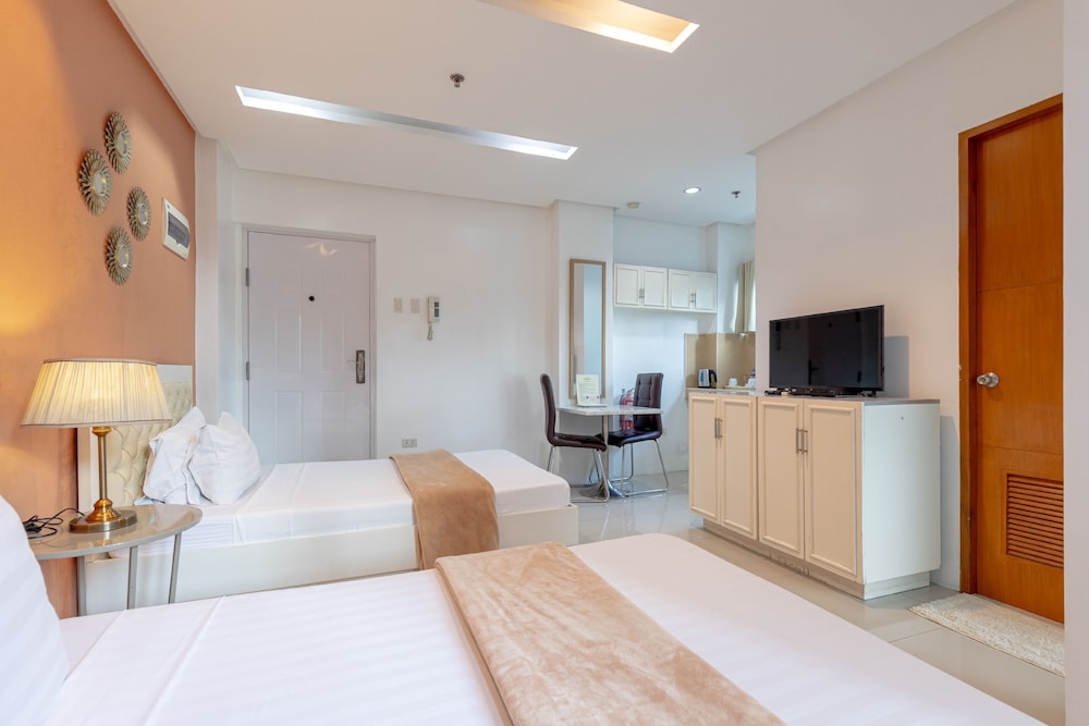 Baymont Suites And Residences 26/40