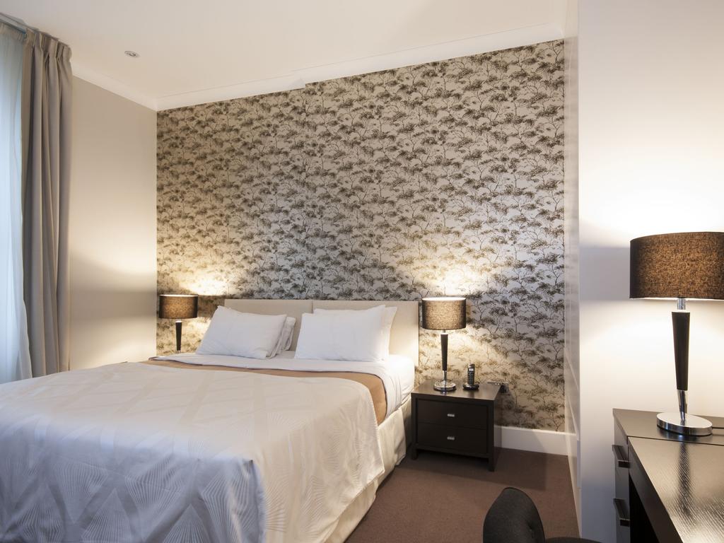 2 BEDROOMS, SUPERIOR, APARTMENT