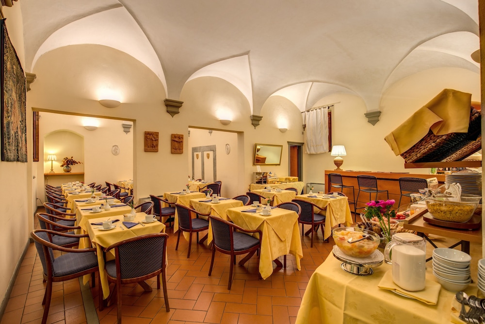 Hotel Botticelli 57/64