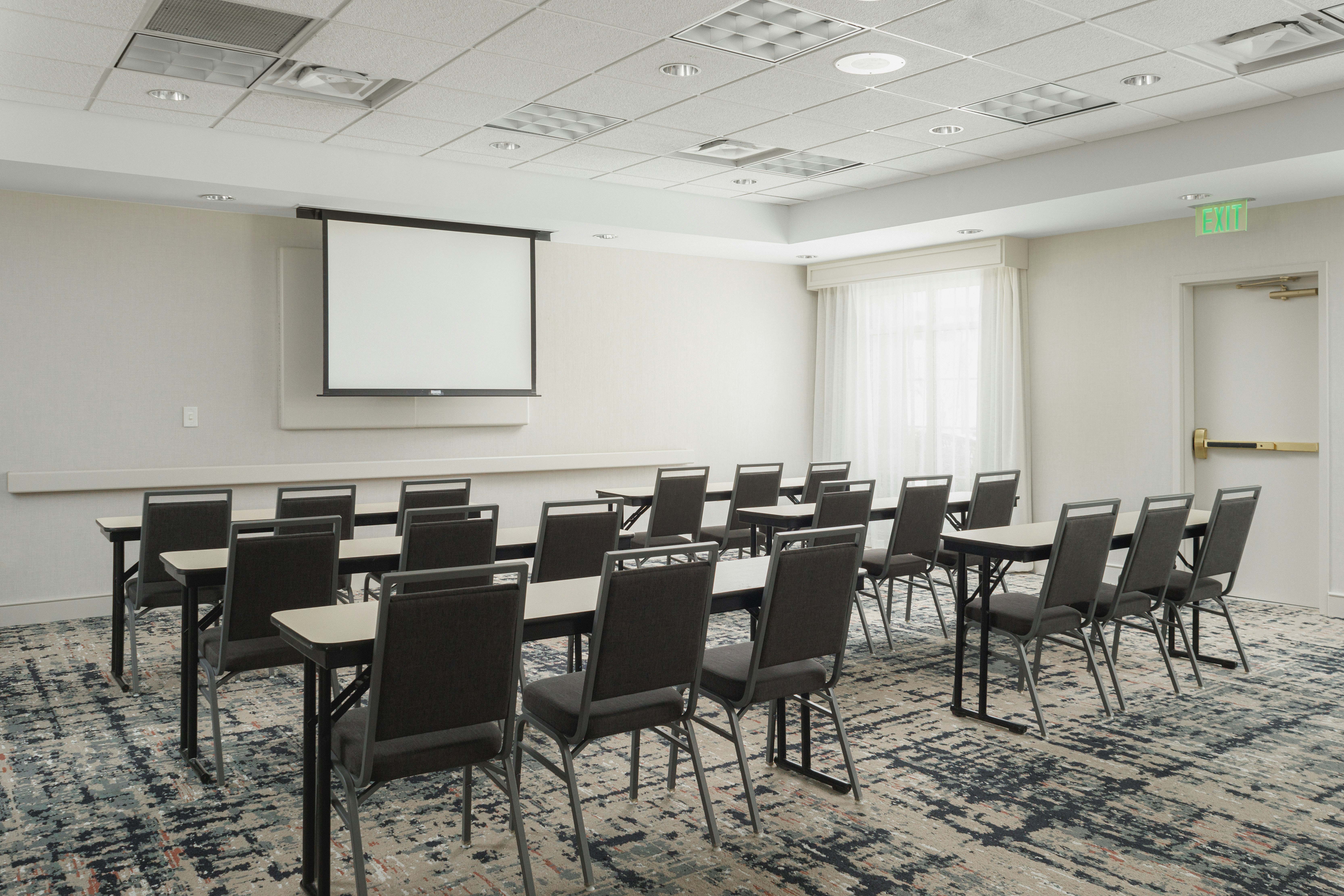 HOMEWOOD SUITES BY HILTON KNOXVILLE WEST at TURKEY CREEK 38/47