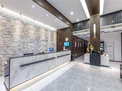 Jinjiang Inn Select Suzhou Shengze Sunhuxilu Hotel 7/25