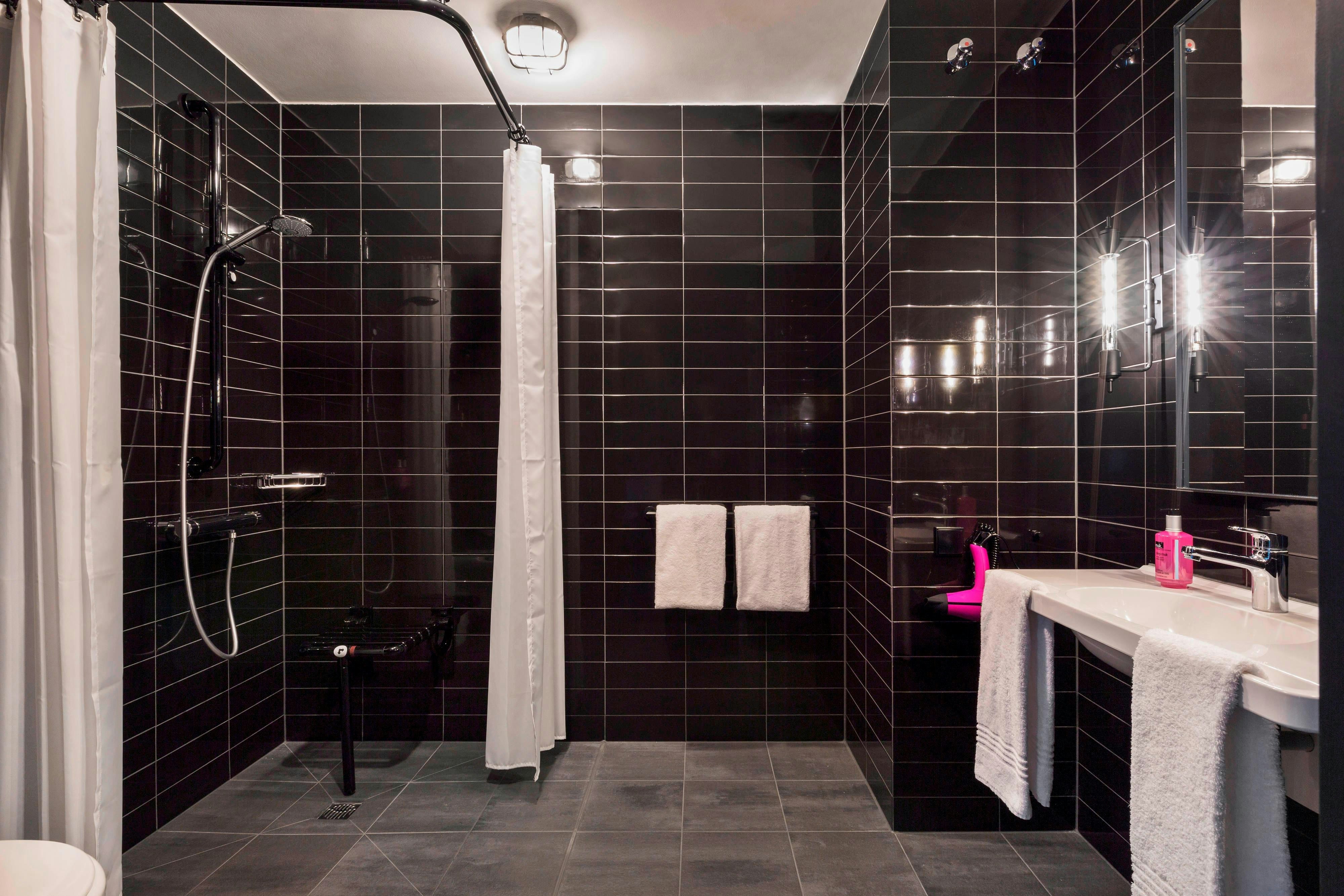 Moxy Darmstadt 60/60