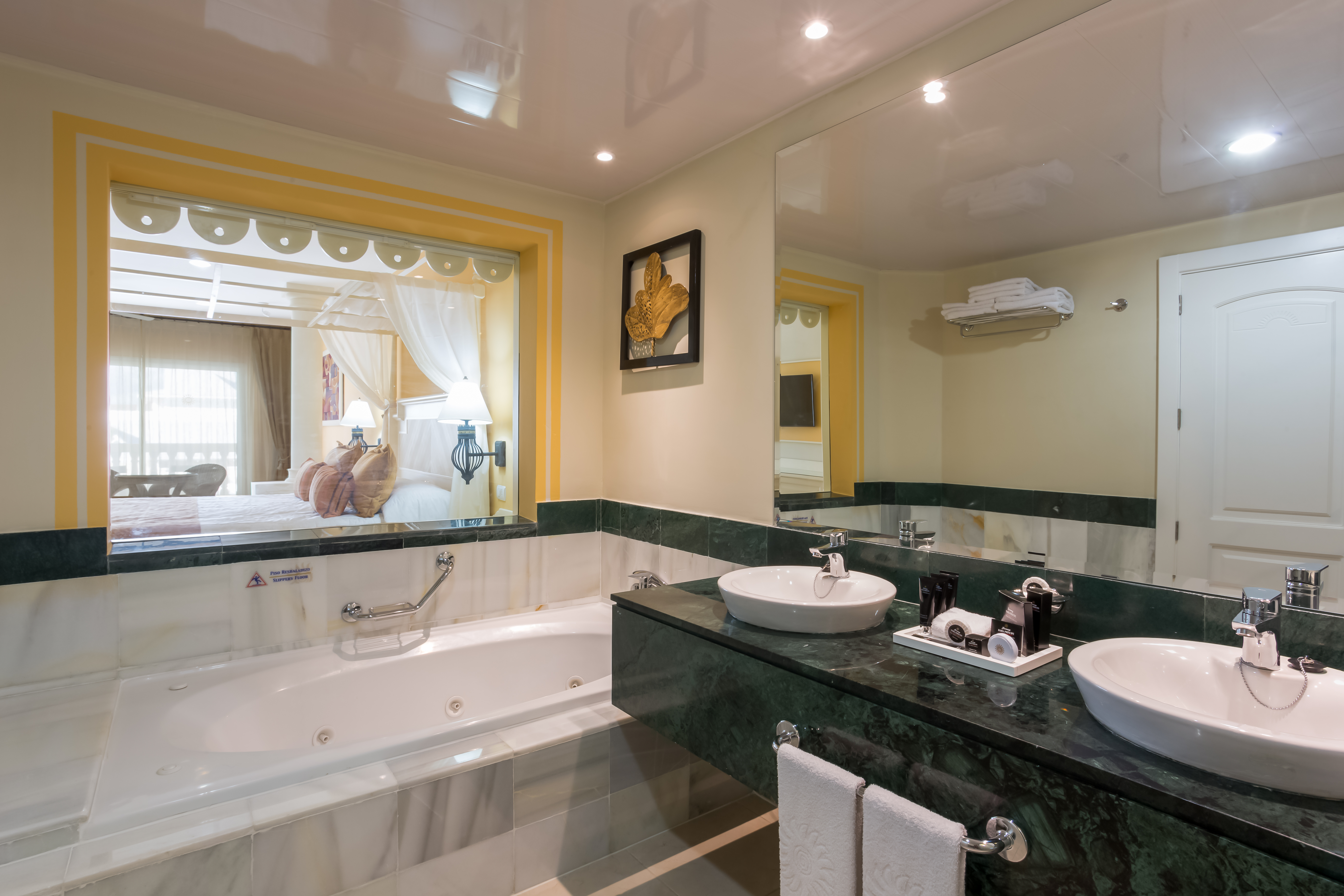 Bahia Principe Escape Bouganville - Adults Only