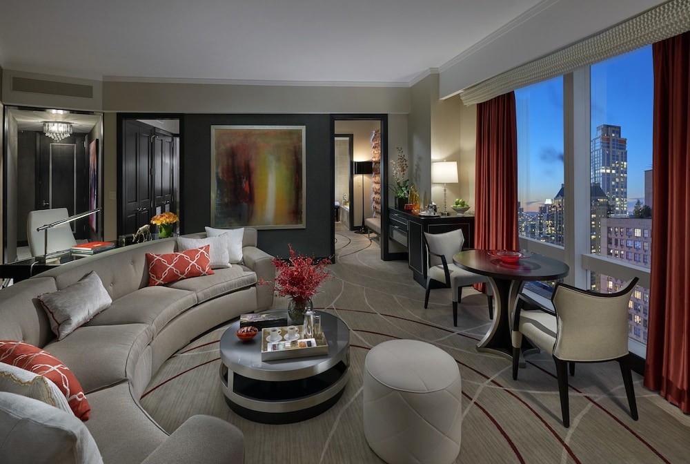 Mandarin Oriental New York 53/84