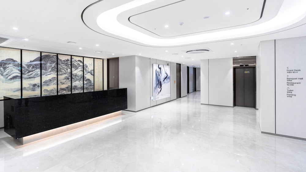 The Prima Hotel Jongno 7/57