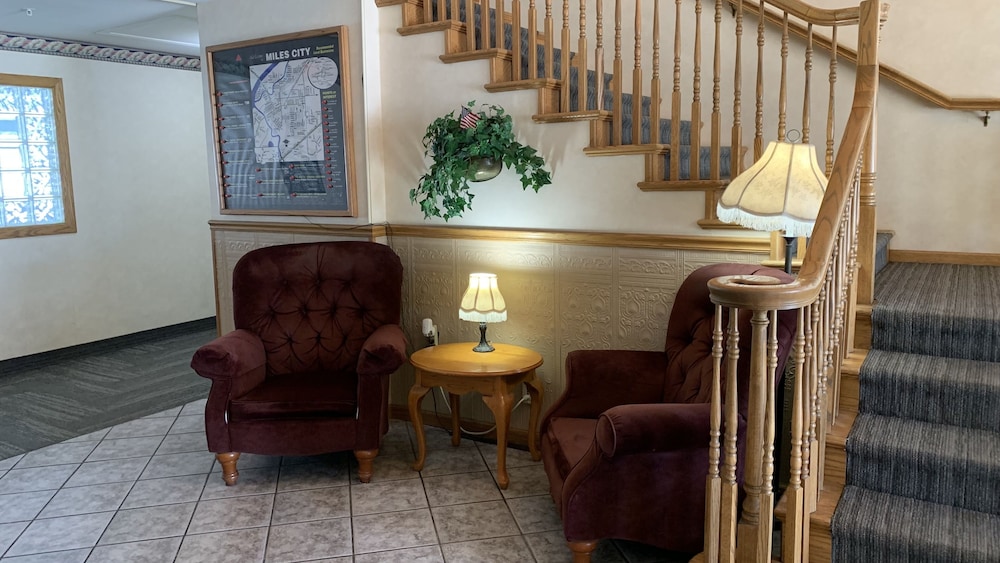 Fairbridge Inn & Suites Miles City 30/47