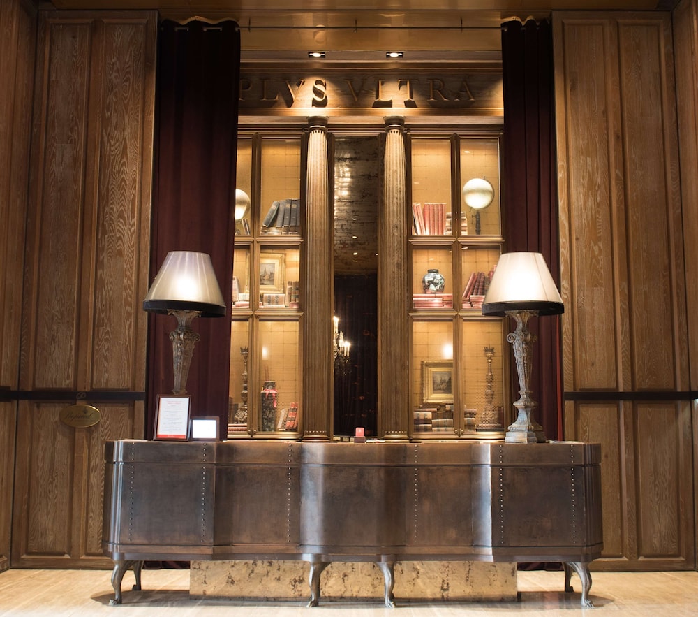 Palais de Chine Hotel 10/62