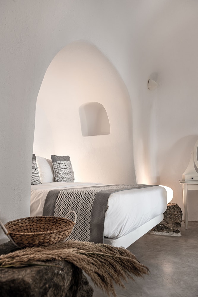 Caldera Premium Villas 30/70