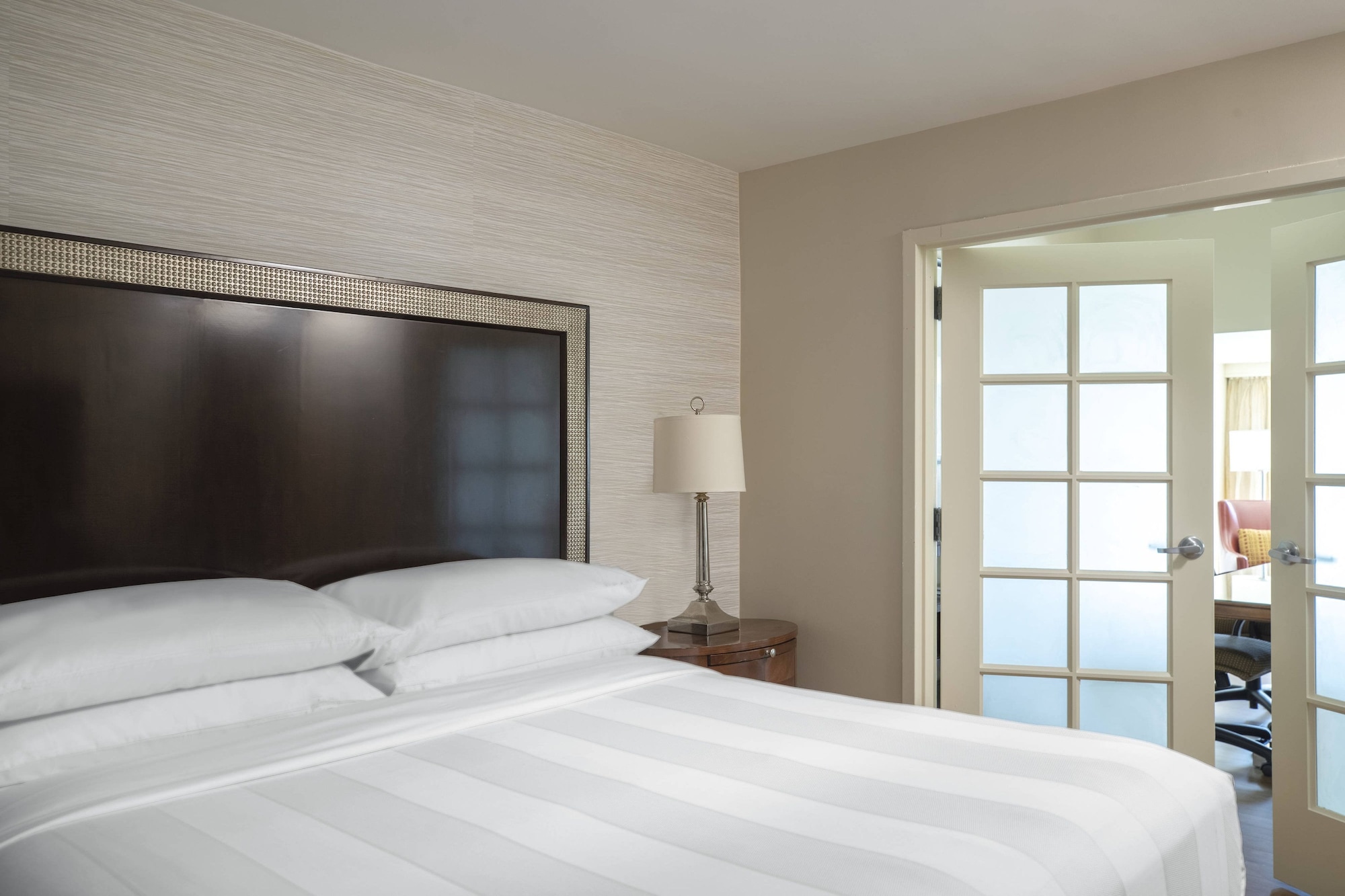 Room at Atlanta Marriott Perimeter Center, ATLANTA - GA