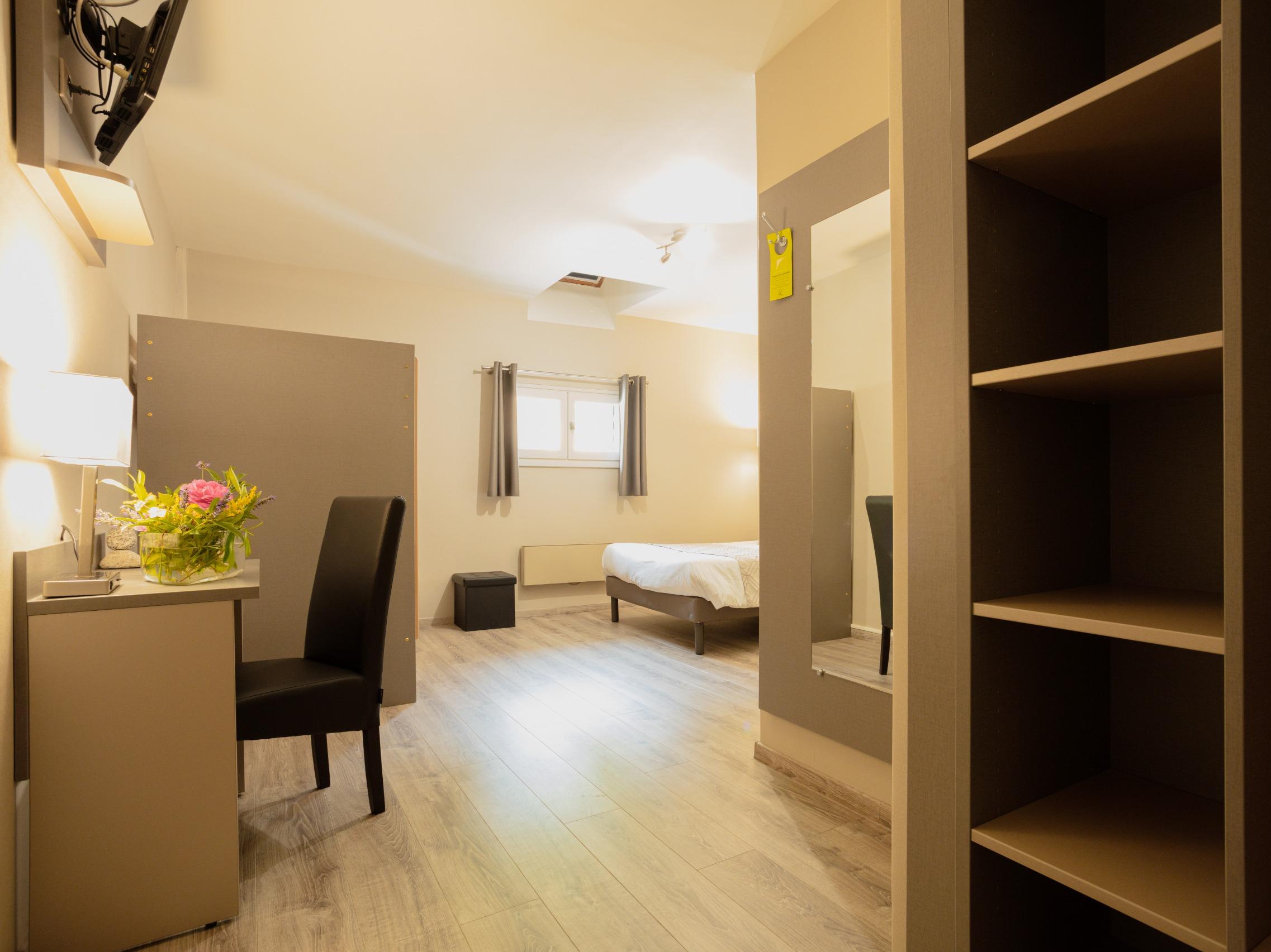 LOGIS HOTEL RESTAURANT FAMILY AND SPA 16/26