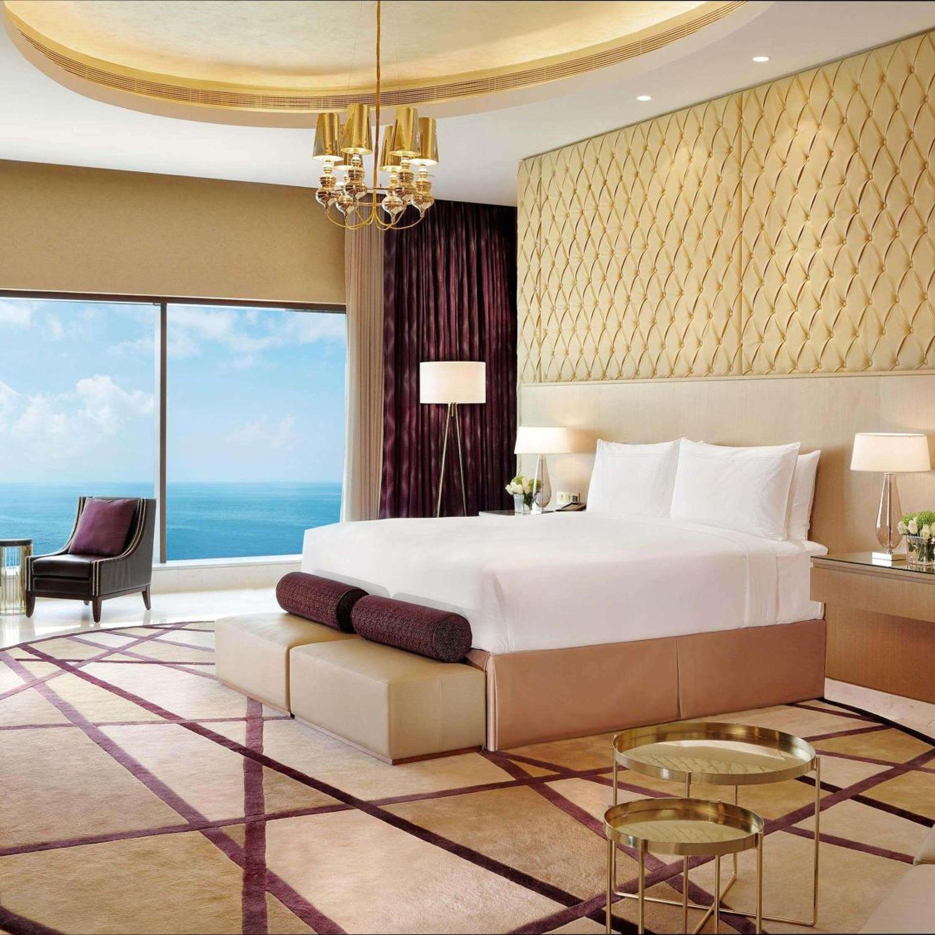 Penthouse Suite