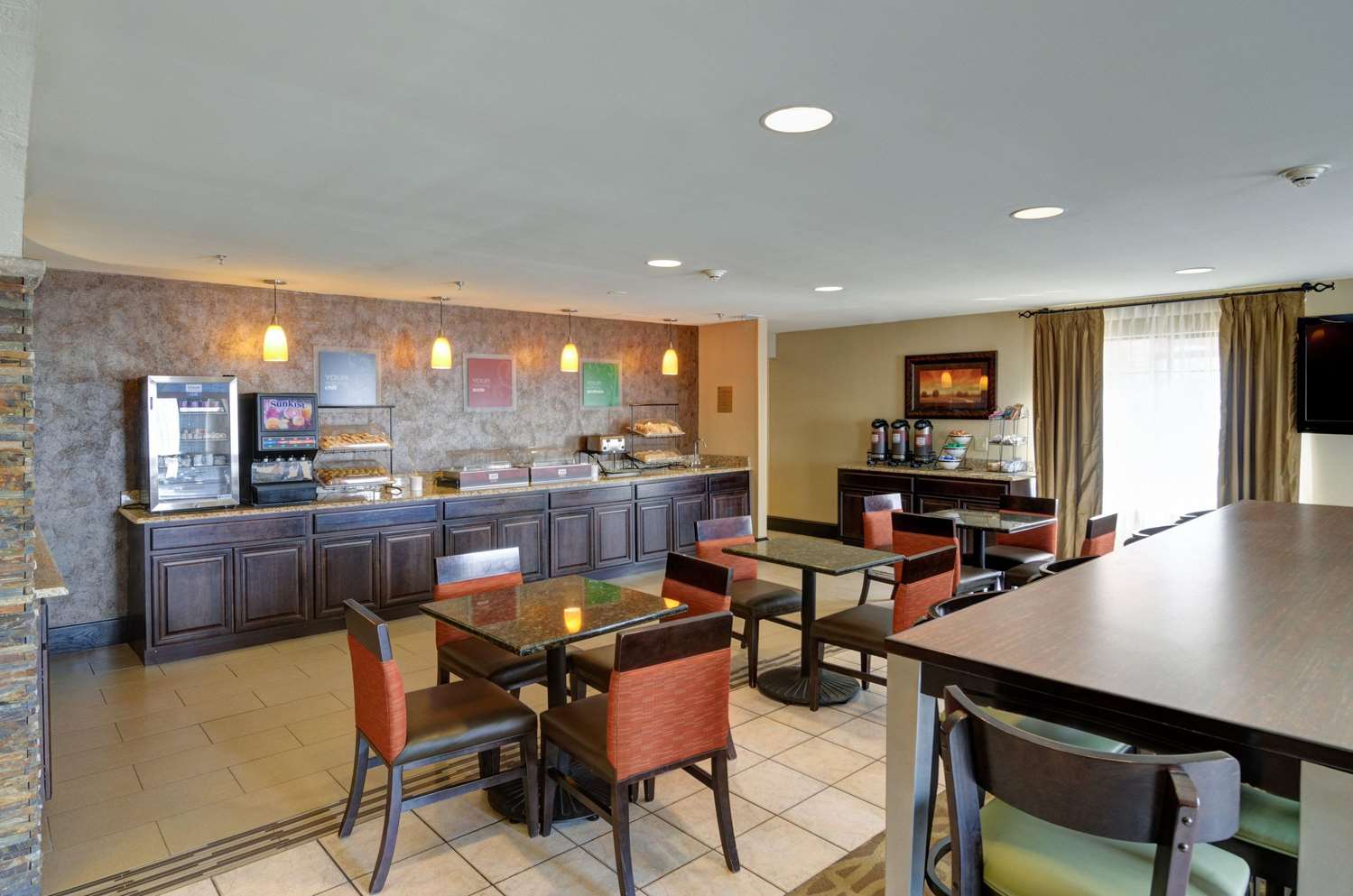 Comfort Inn & Suites Amarillo West Near Medical Center 15/19