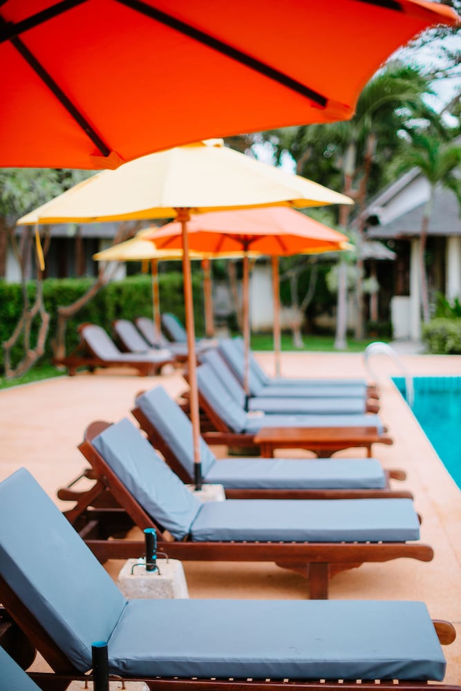 FISHERMANS VILLAGE RESORT 24/32