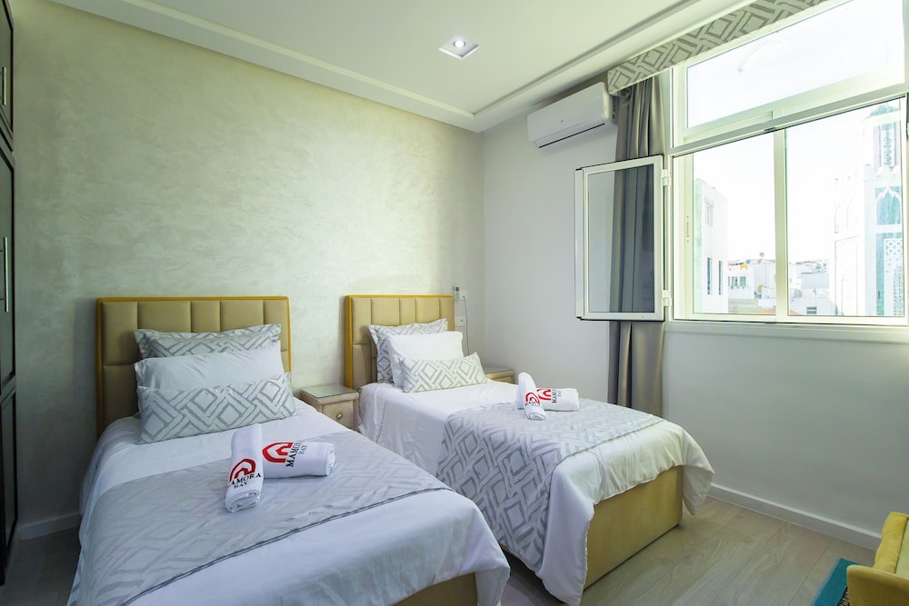 STANDARD, TWIN BEDS