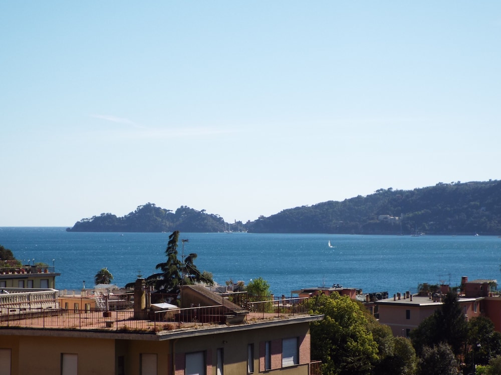 Hotel Canali, Portofino Coast 43/50