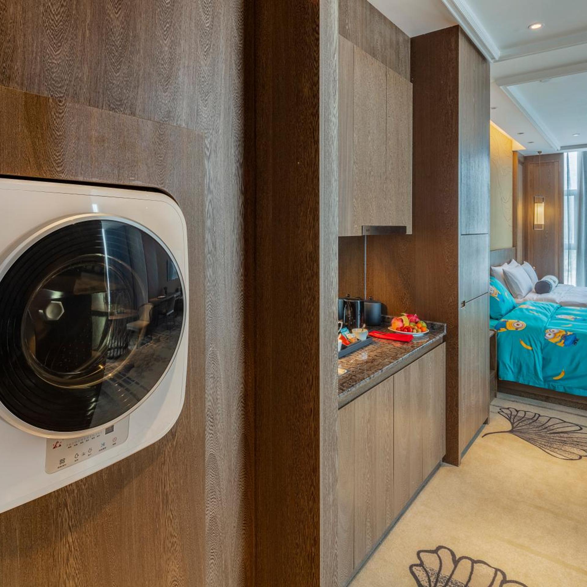 Jinling Hotel 64/65