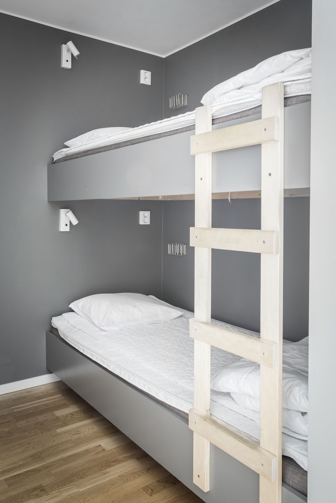 Linneplatsens Hotell Vandrarhem Hostel 12/47