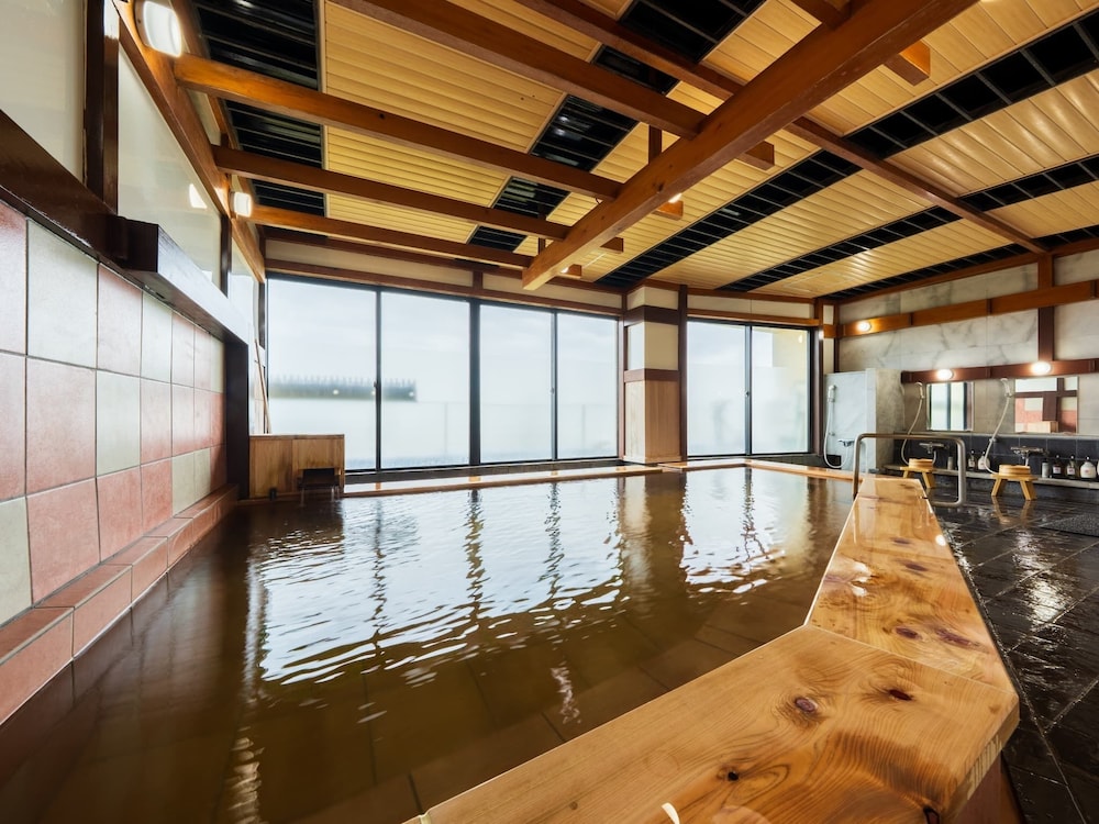swimming pool spa