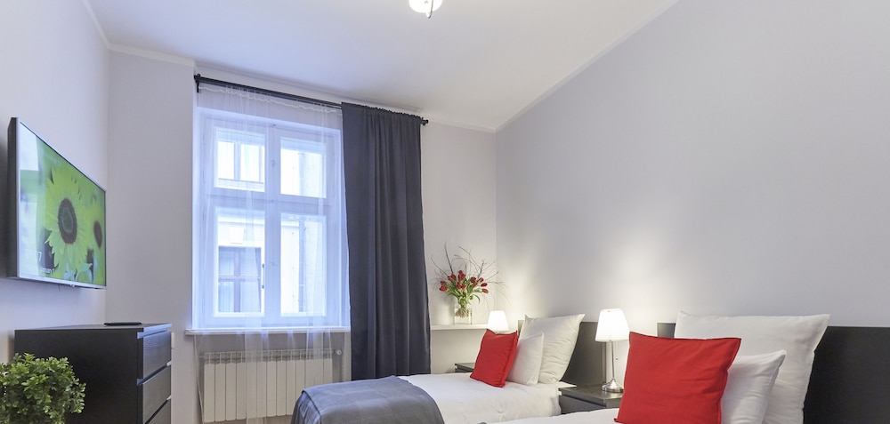 Hotel Pollera 31/37