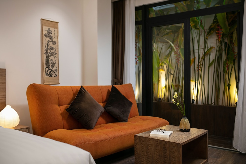 The Bloom Pham Viet Chanh 32/50
