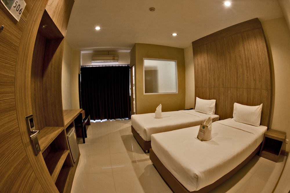 Omg Hotel 38/58