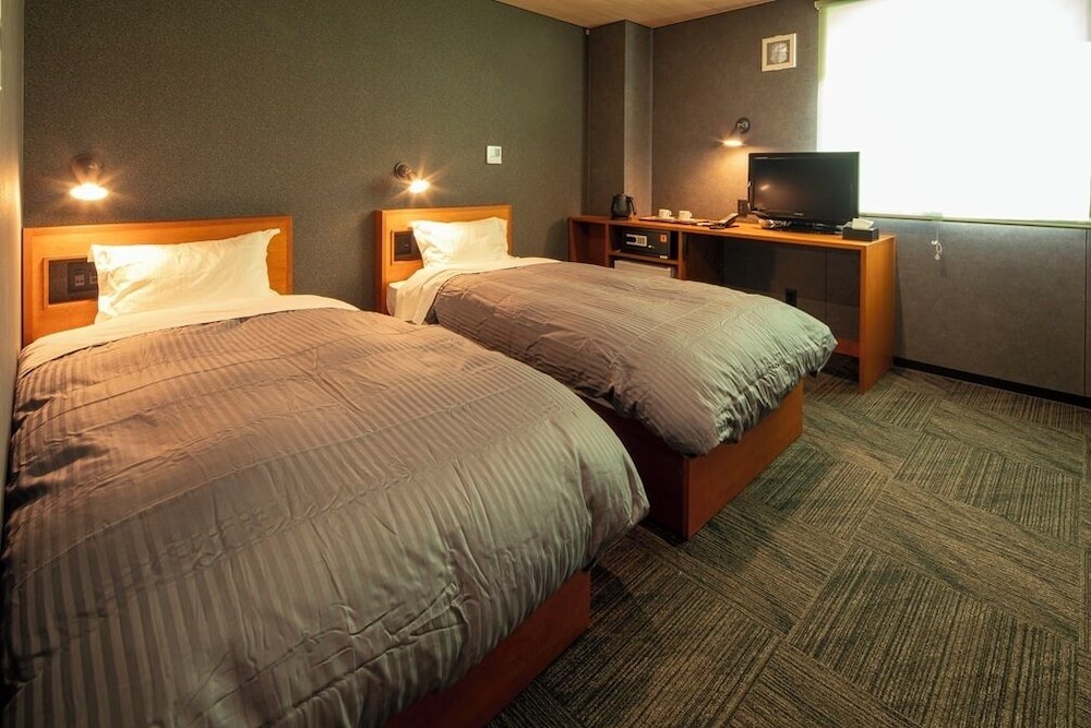 Hotel Izumiya 23/68